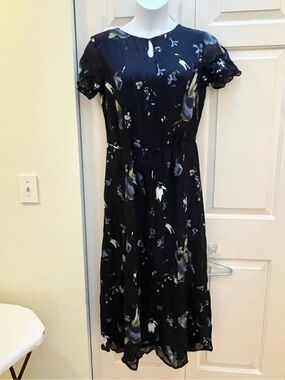 Coldwater creek keyhole floral maxi dress
